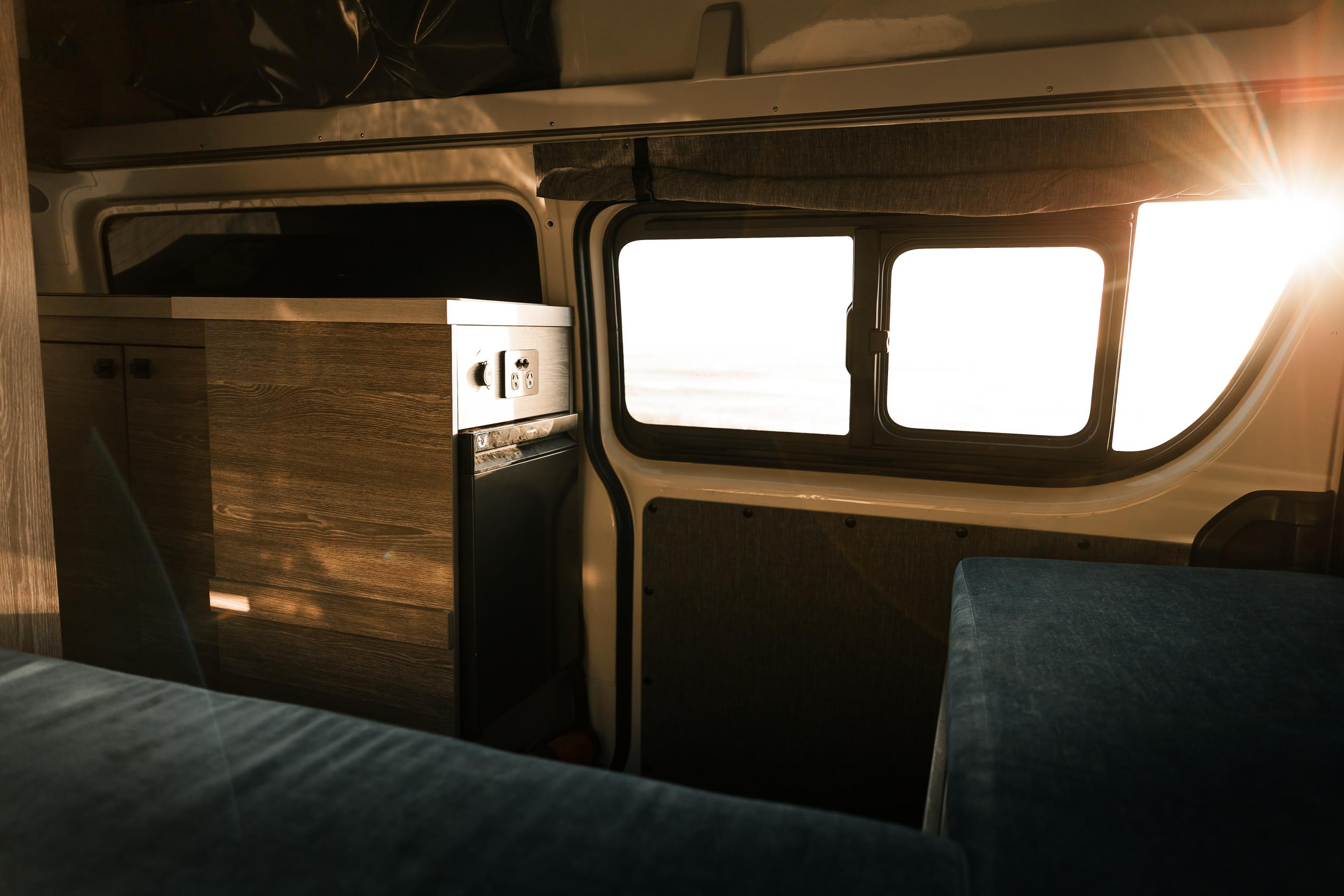 Happy 3ST Gallery image: 